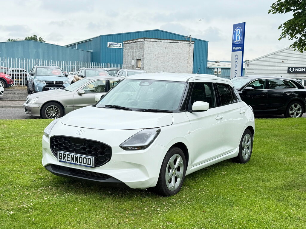 Suzuki Swift 1.2 Mhev Motion Hatchback Hybrid Cvt Eu ND24XNN White #3