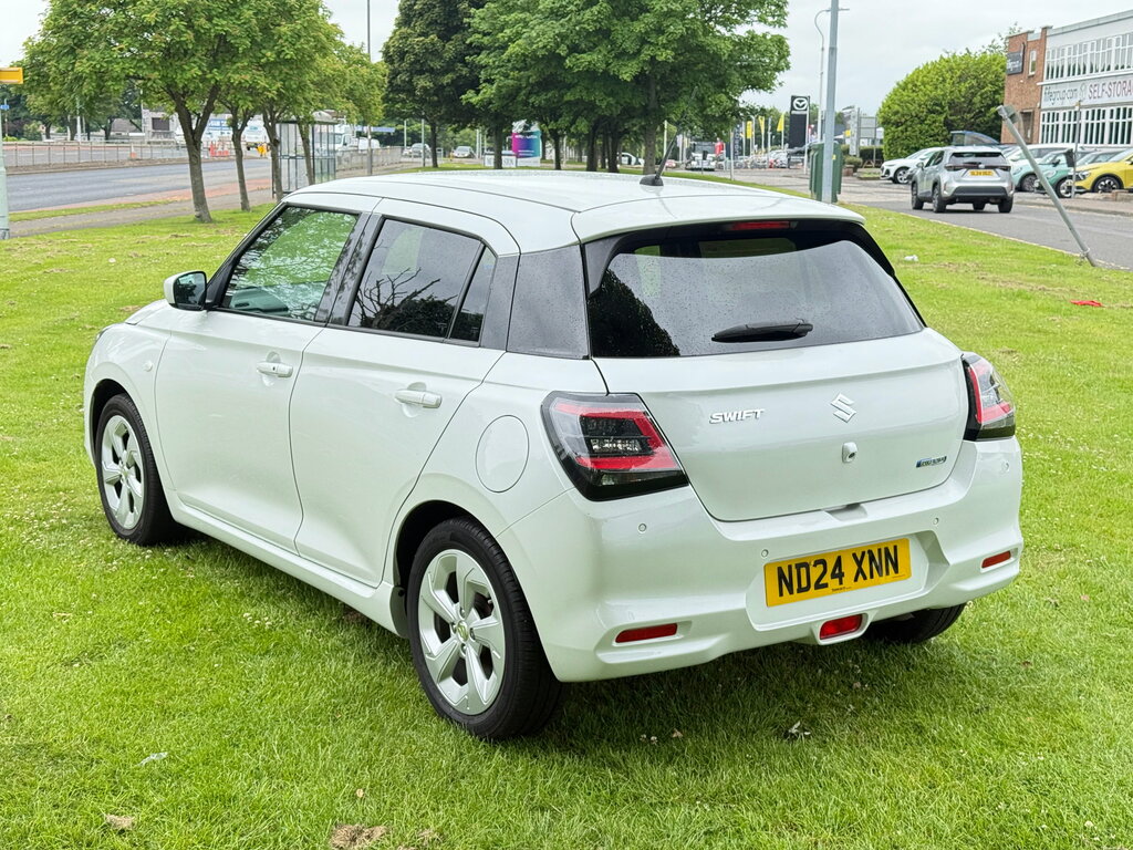 Suzuki Swift 1.2 Mhev Motion Hatchback Hybrid Cvt Eu ND24XNN White #4