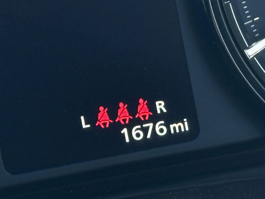 Suzuki Vitara 106Kw 49Kwh Motion Silver #22