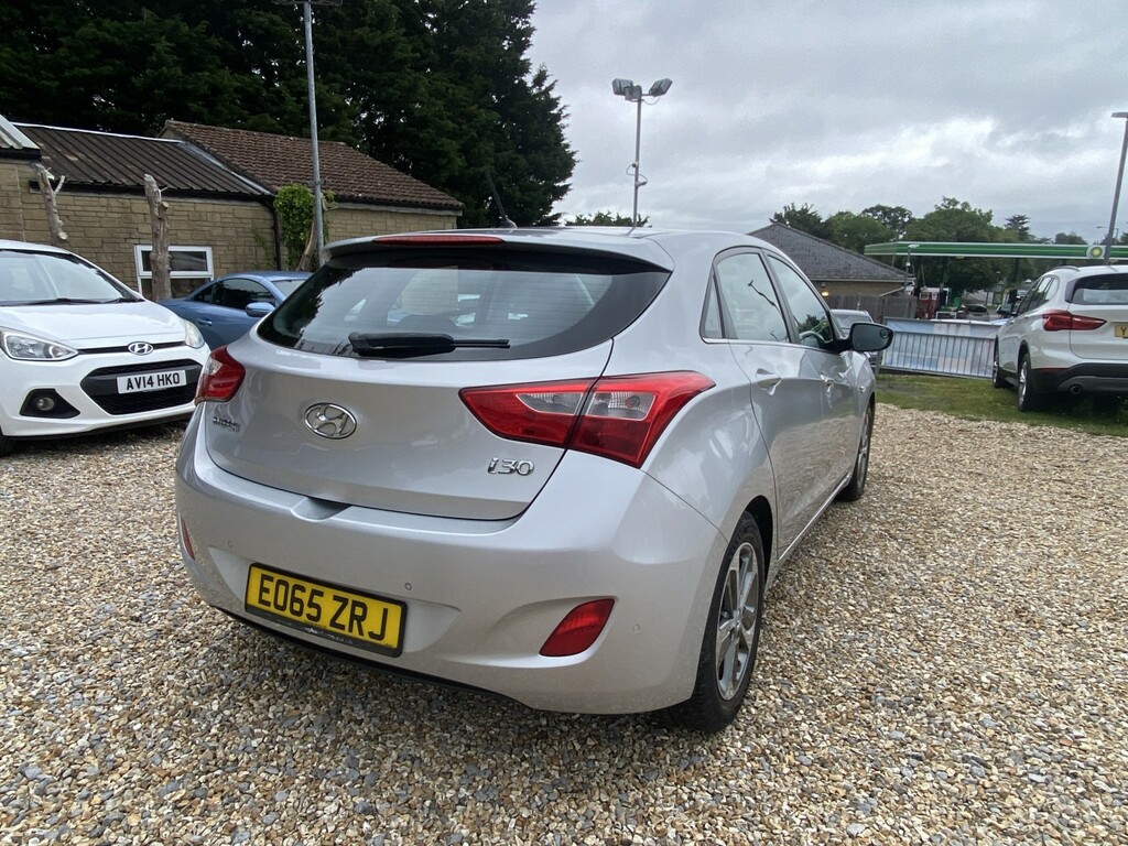 Hyundai I30 Hatchback 1.4 Blue Drive Se 201565 Silver #3