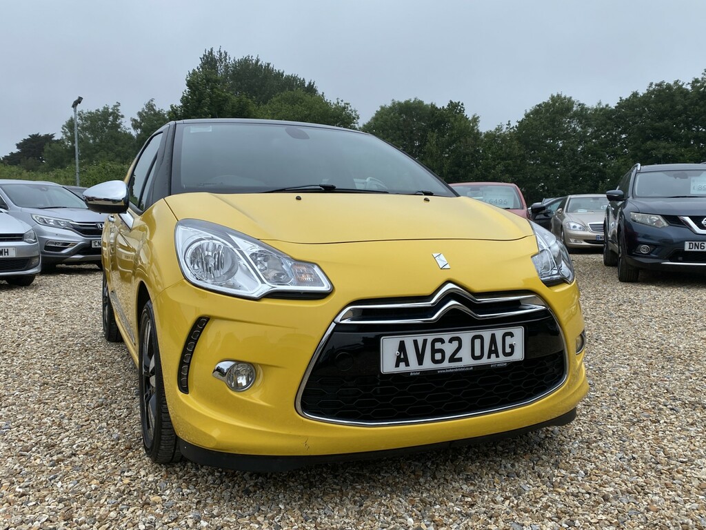 Citroen DS3 Hatchback 1.6 Vti Dstyle 201362 Yellow