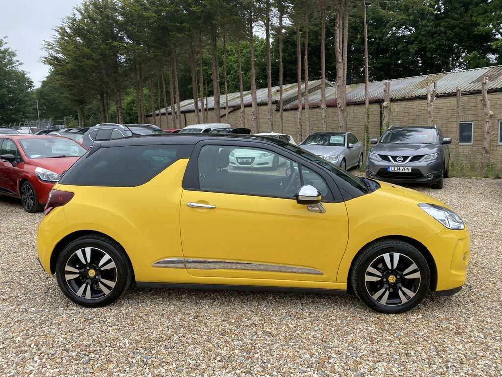 Citroen DS3 Hatchback 1.6 Vti Dstyle 201362 Yellow #2