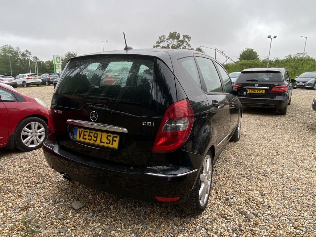Mercedes-Benz A Class Hatchback 2.0 A180 Cdi Avantgarde Se 200959 Black #4