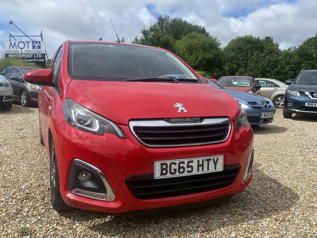 Peugeot 108 Hatchback 1.2 Puretech Allure 201565 Red