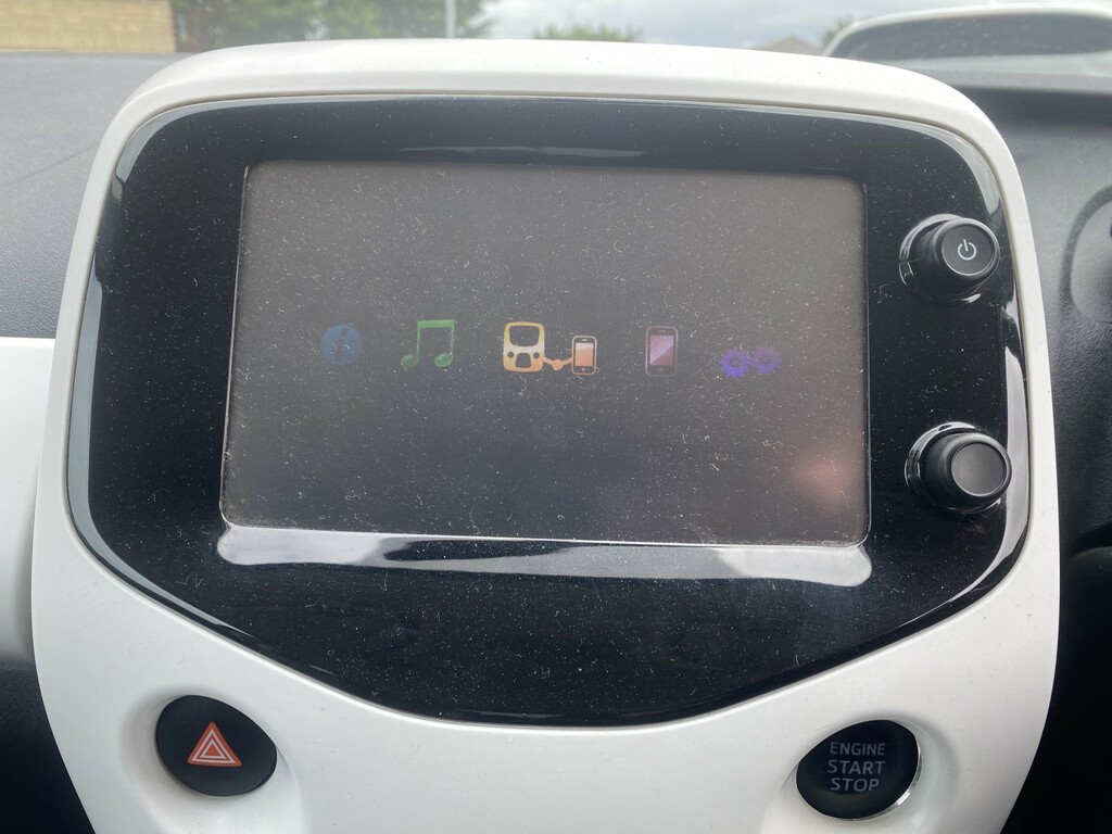 Peugeot 108 1.2 Puretech Roland Garros White #6