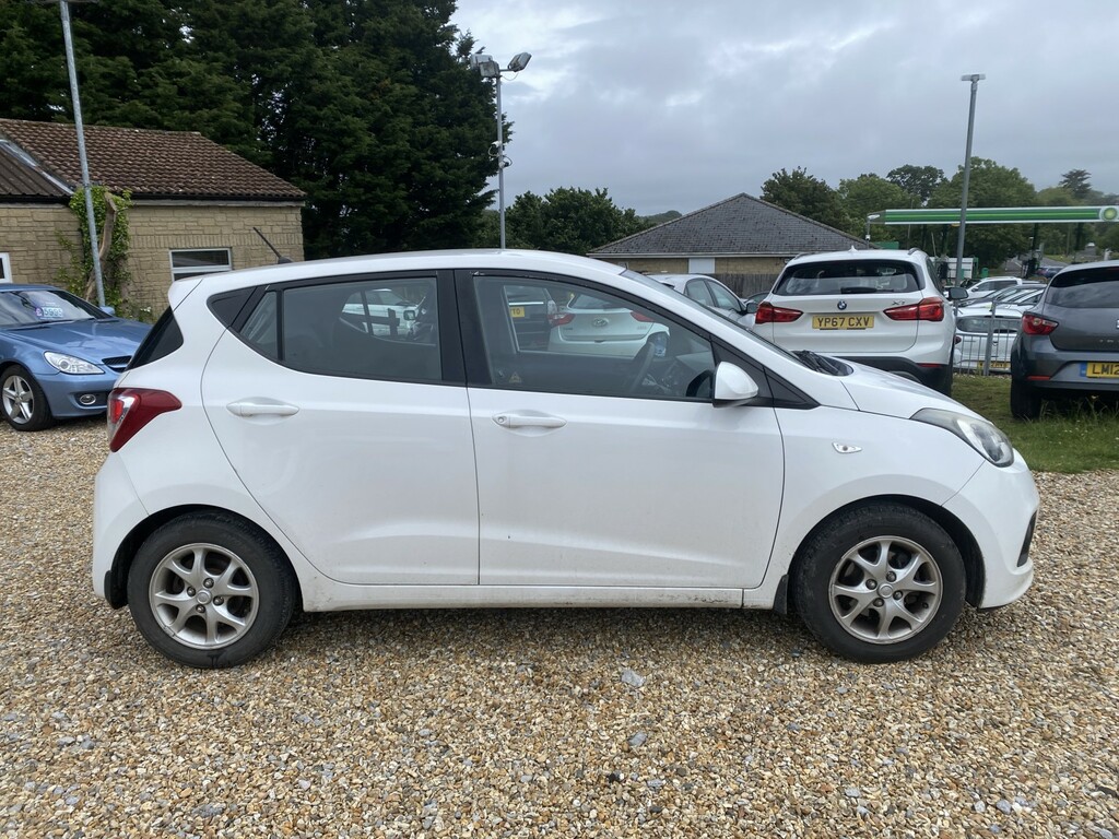 Hyundai I10 1.2 Se White #2