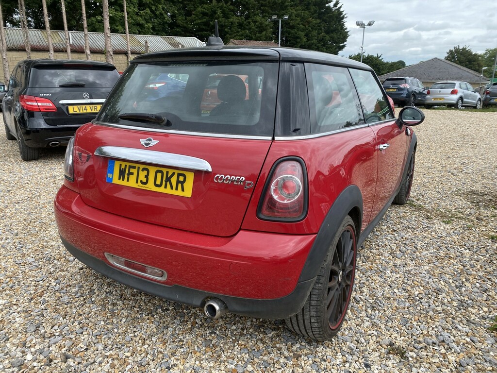 Mini Hatch Hatchback 1.6 Cooper D Hatch 201313 WF13OKR Red #4