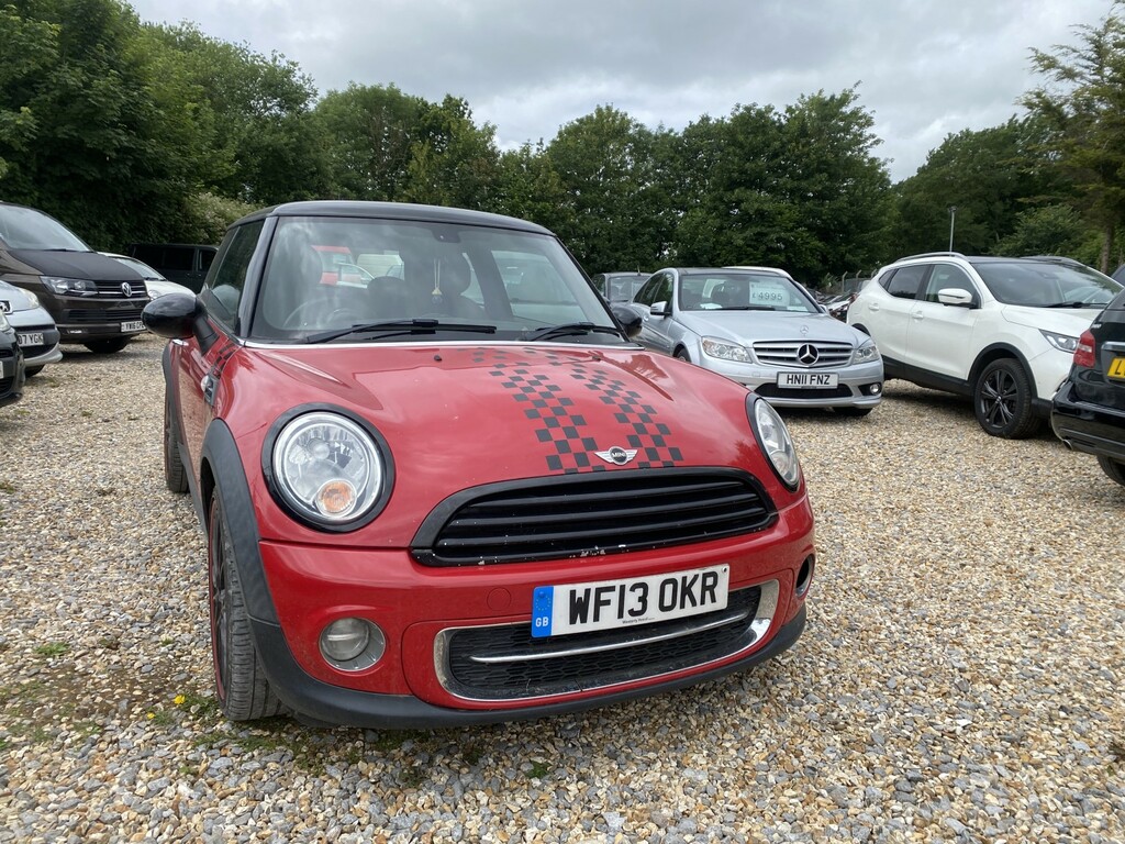Mini Hatch Hatchback 1.6 Cooper D Hatch 201313 WF13OKR Red #2