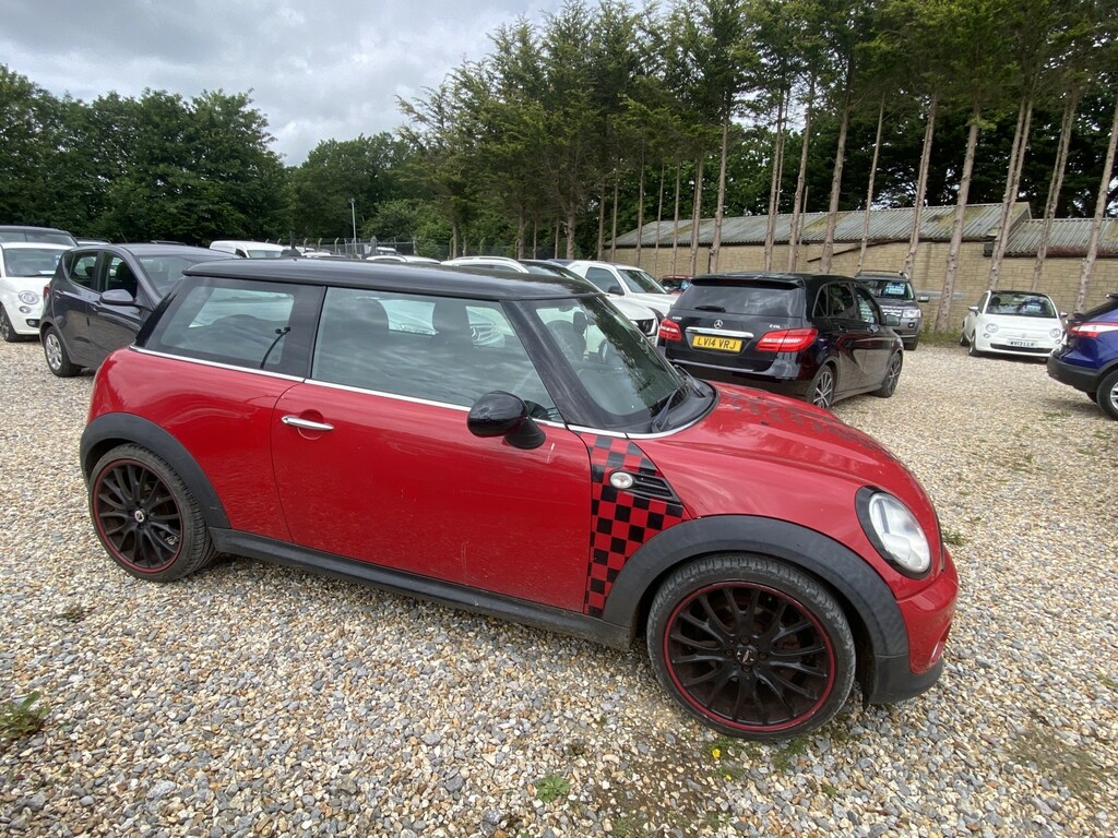 Mini Hatch Hatchback 1.6 Cooper D Hatch 201313 WF13OKR Red #3