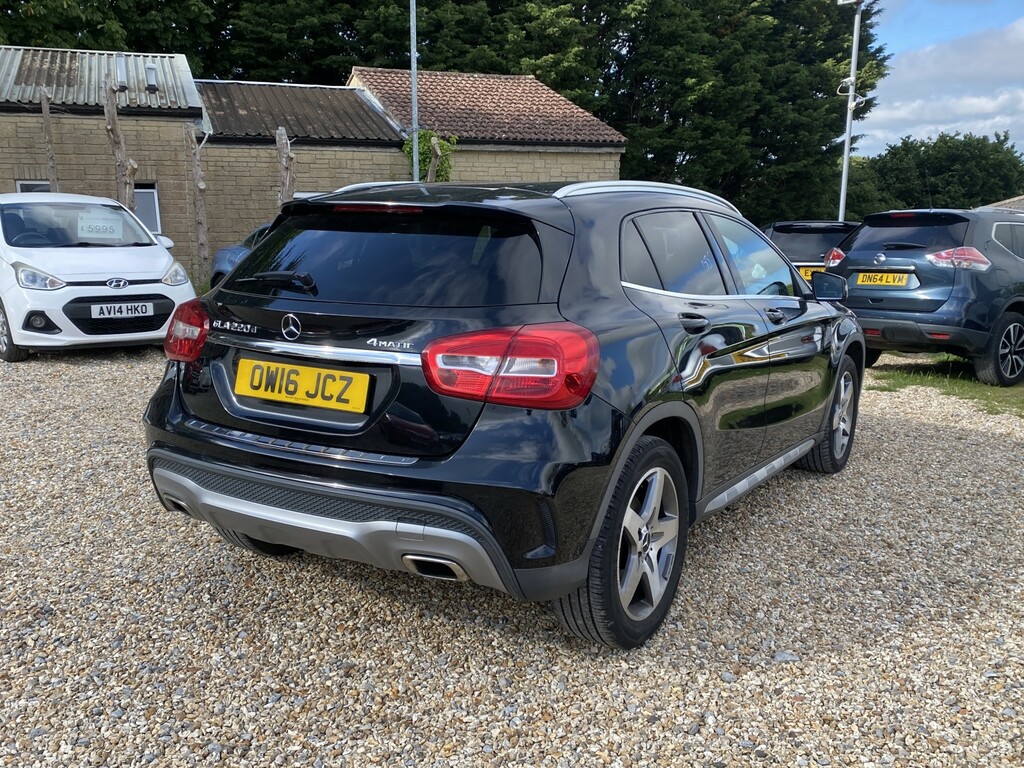 Mercedes-Benz GLA Class 2.1 Gla220d Amg Line Black #3