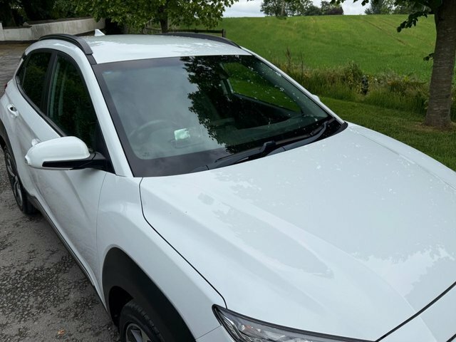 Hyundai Kona 1.0 T-gdi Blue Drive Premium Se Suv Man LGZ6056 White #6