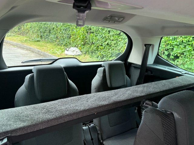 Peugeot 5008 1.6 Bluehdi 120 Allure Silver #12