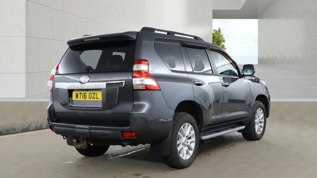 Toyota Land Cruiser 2.8D Icon Suv 4Wd Euro 6 7 Seats Grey #4