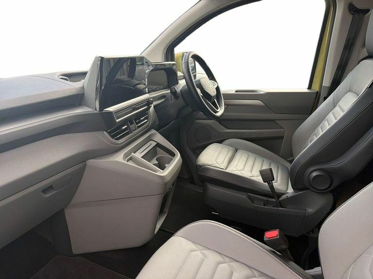 Volkswagen Transporter Shuttle 2.0 Tdi 170Ps Minibus Style KW75HCK Green #2