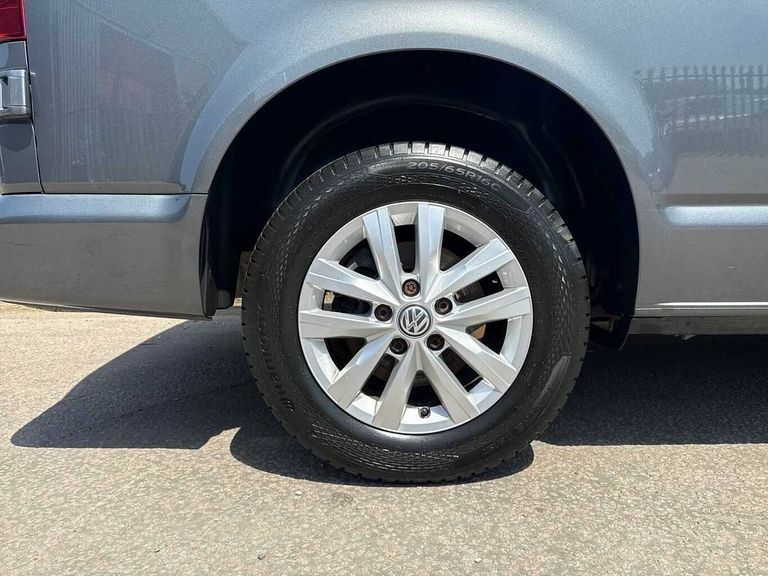 Volkswagen Transporter 2.0 Tdi 110 Highline Van VN72YKV Grey #5