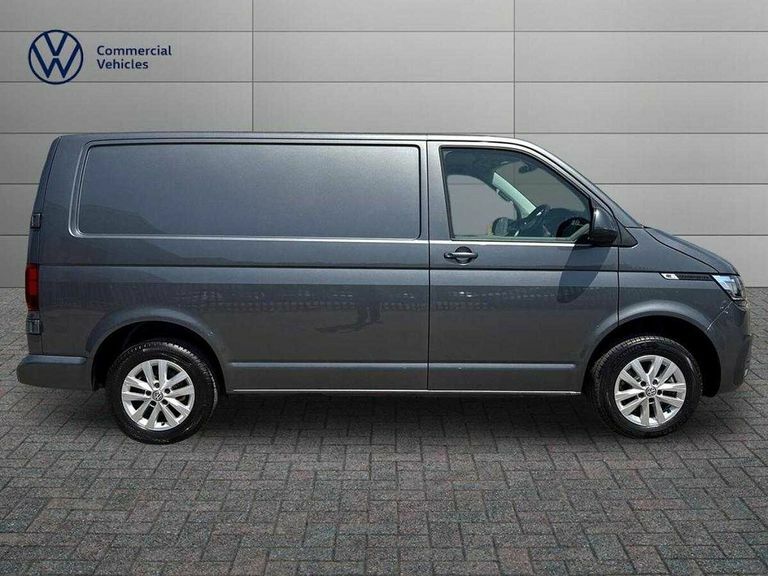 Volkswagen Transporter 2.0 Tdi 110 Highline Van VN72YKV Grey #4