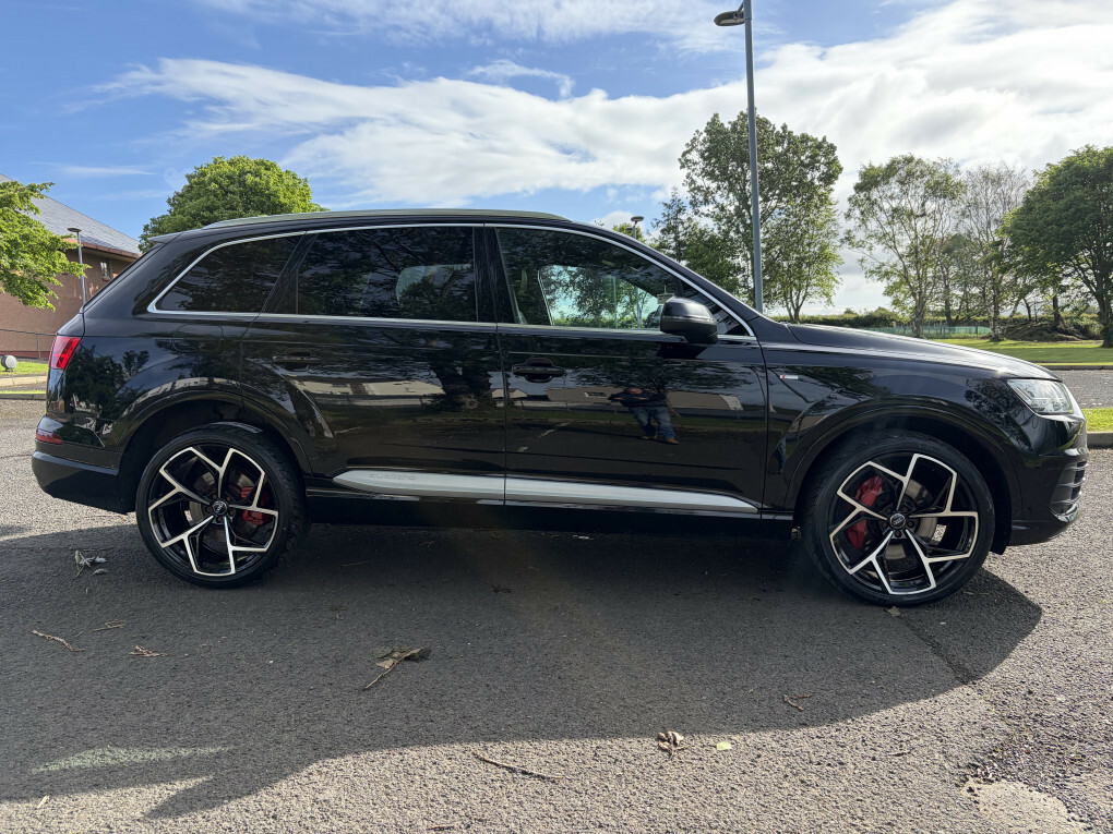 Audi Q7 S Line Tdi Quattro MW16TYP Black #3
