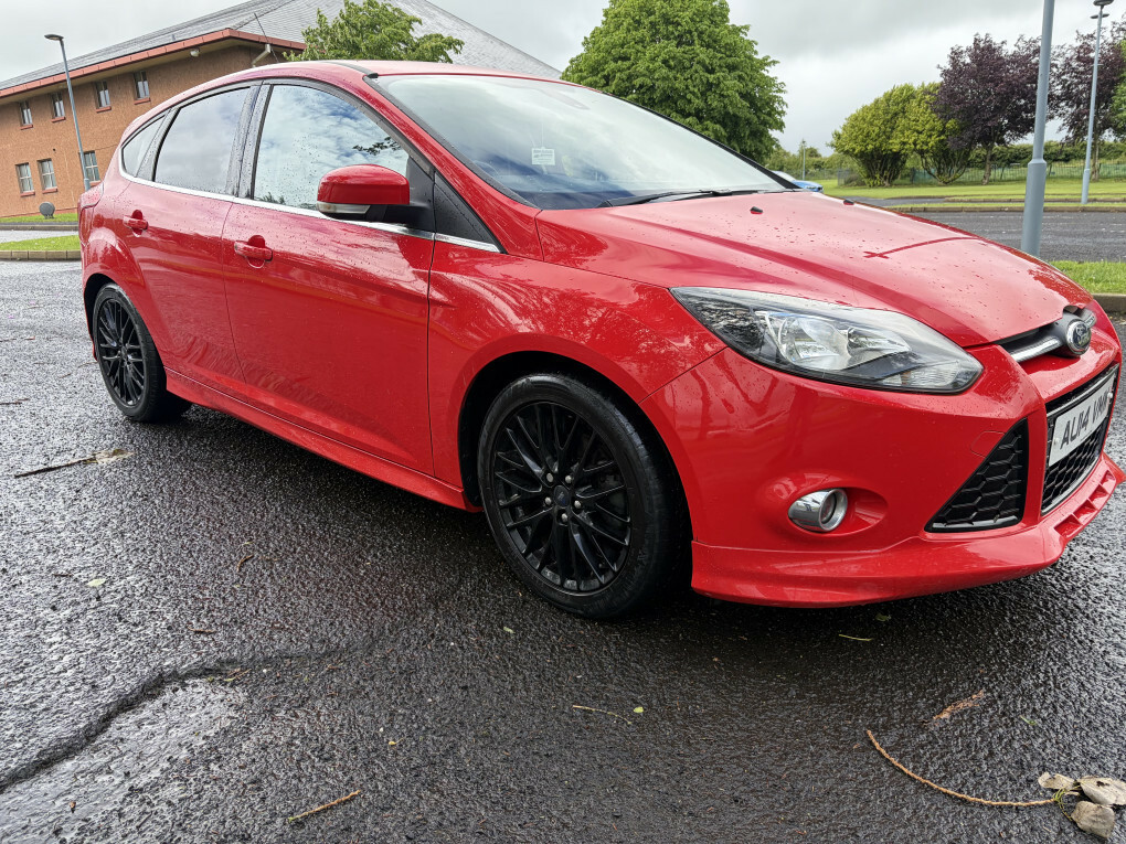 Ford Focus Zetec S Tdci Red #5