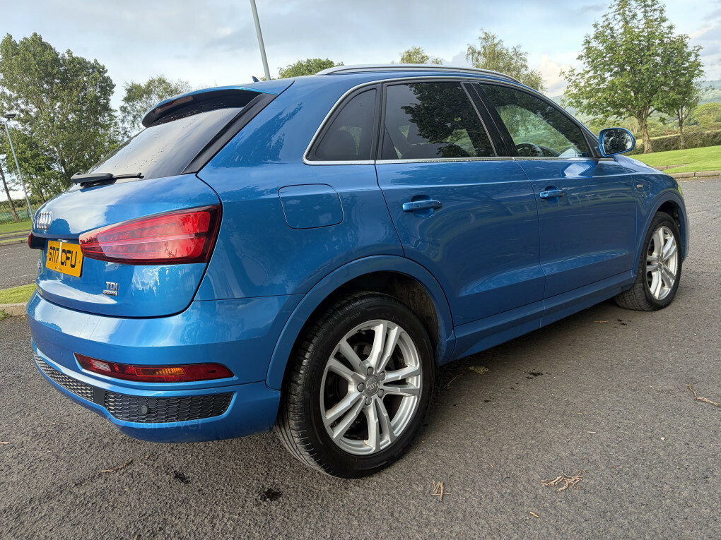 Audi Q3 Tfsi Quattro S Line Black Edition Red #10