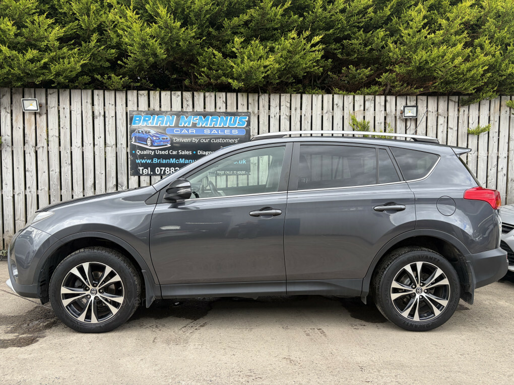 Toyota Rav 4 Invincible D-4d 4X2