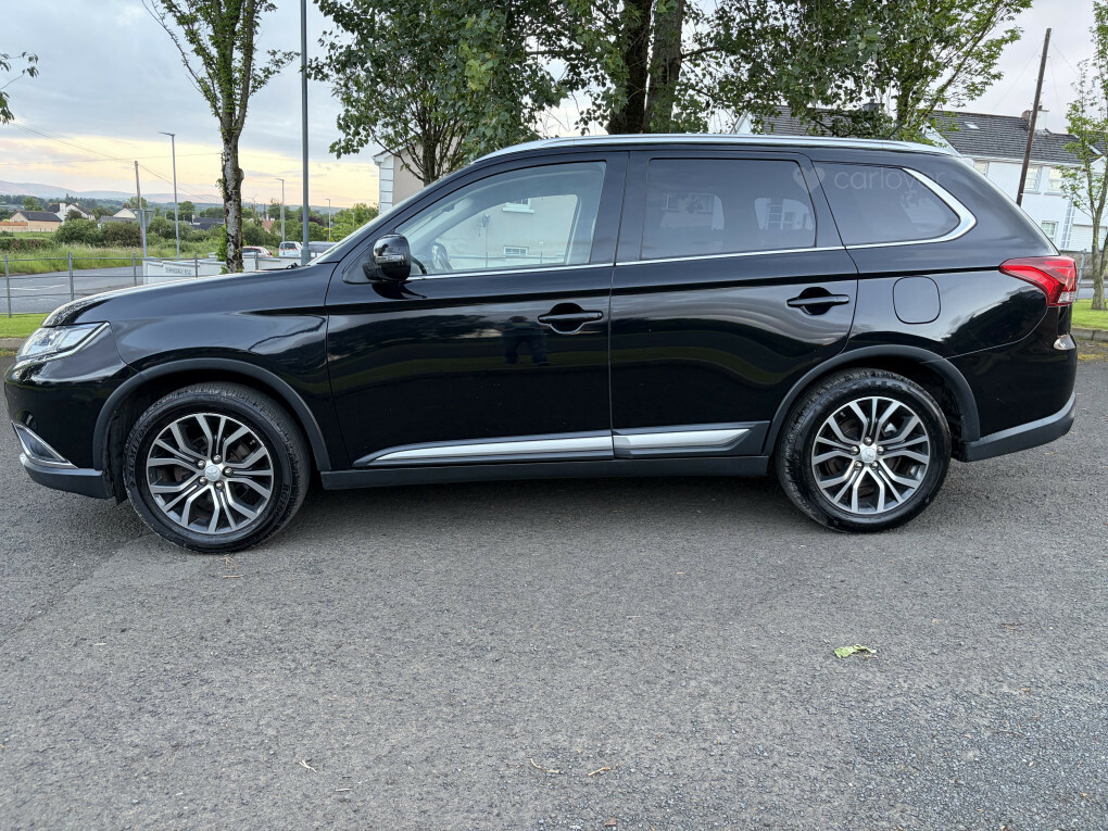 Mitsubishi Outlander 2.2 Di-d Gx3 Black #8
