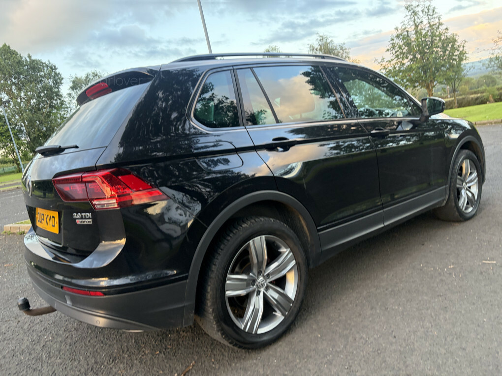 Volkswagen Tiguan 2017 17 Black #12