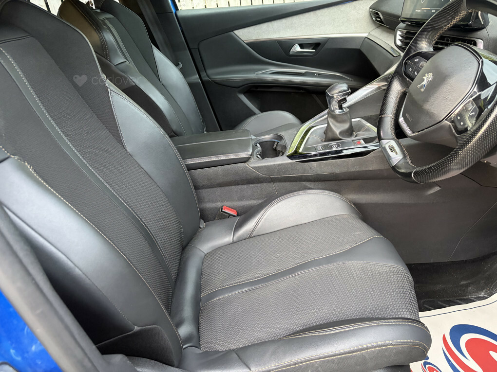 Peugeot 3008 Gt Blue Hdi Ss  #6