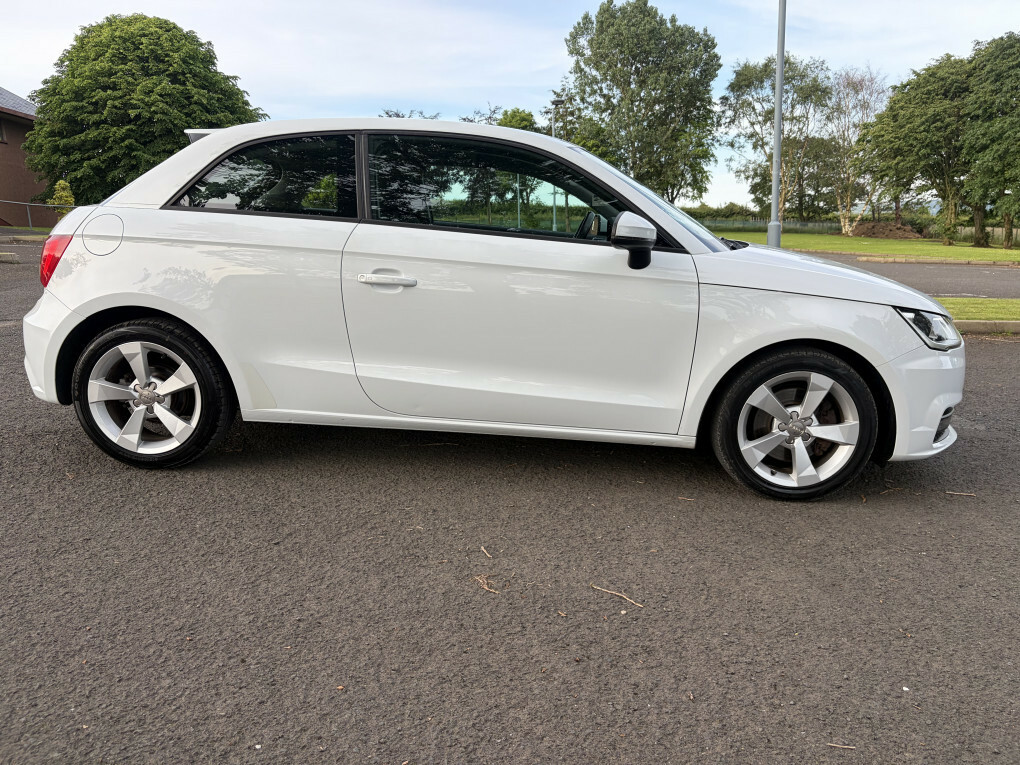 Audi A1 Sport Tdi  #3