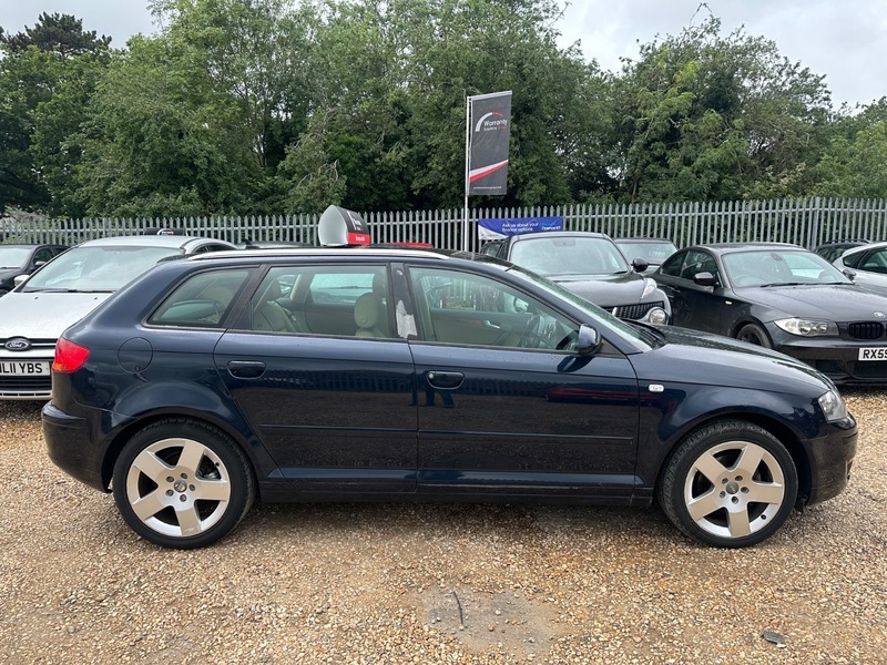 Audi A3 1.8 Tfsi Se Sportback Blue #3