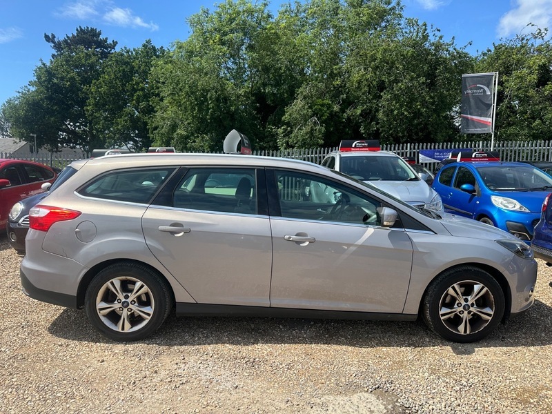 Ford Focus 1.6 Zetec Estate SJ62ZBD Silver #4