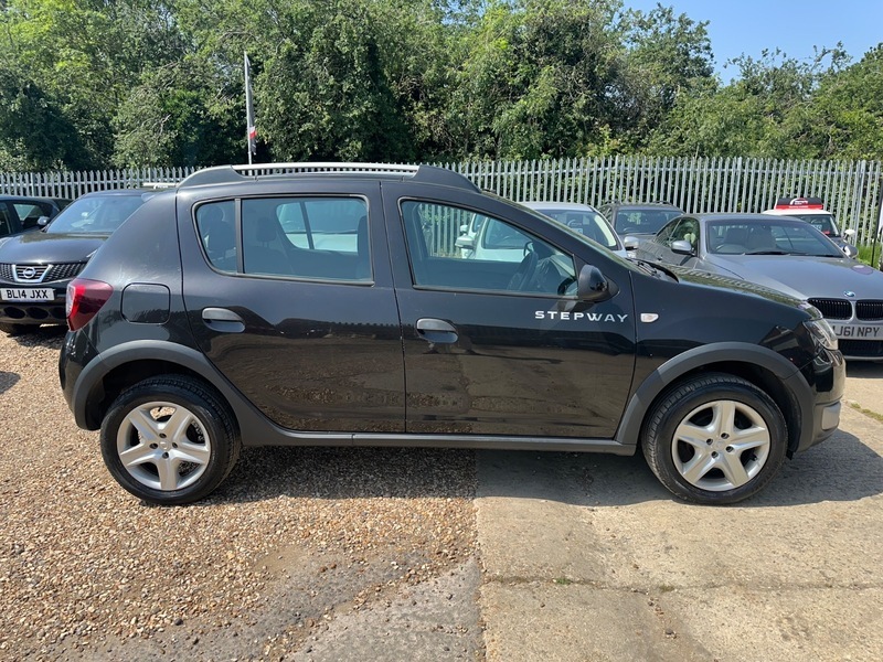 Dacia Sandero 0.9 Tce Ambiance Euro CK16JNJ Black #3