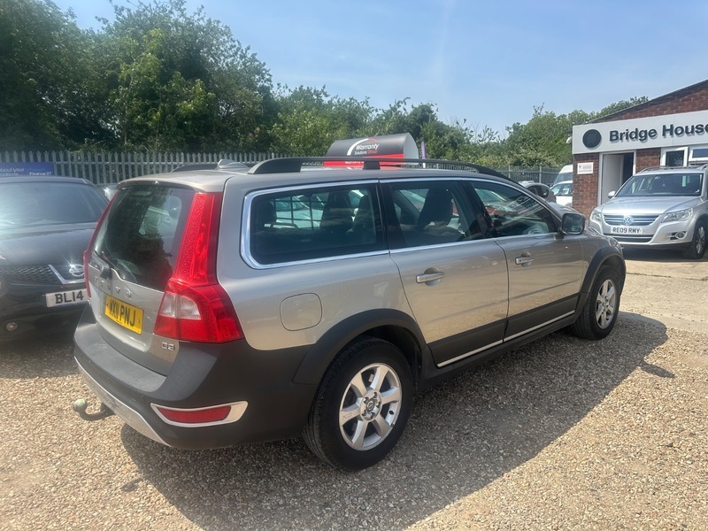 Volvo XC70 2.0 D3 Es Geartronic Gold #6
