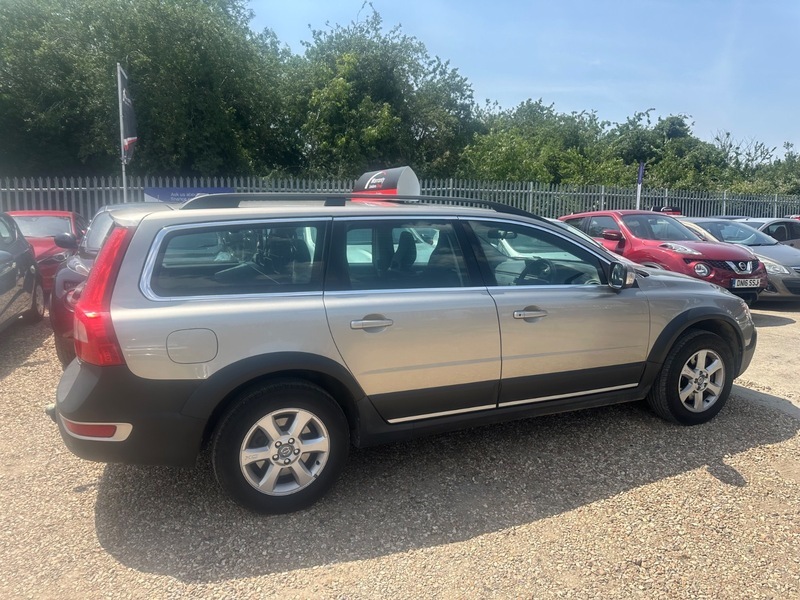 Volvo XC70 2.0 D3 Es Geartronic Gold #5