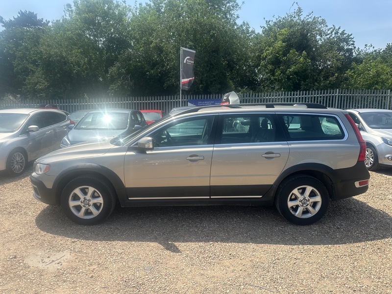 Volvo XC70 Estate 2.4 Brown #22
