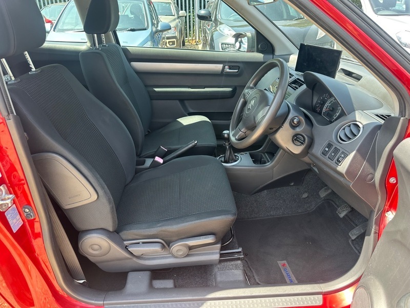 Suzuki Swift 1.5 Glx Vvts Blue #9