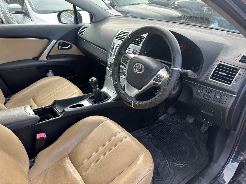 Toyota Avensis 2.0L Tr D-4d Grey #7