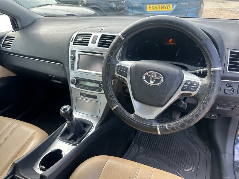 Toyota Avensis 2.0L Tr D-4d Grey #8