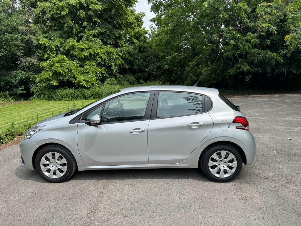 Peugeot 208 1.0 Puretech Access A C Euro 6 DG65BVV Silver #5