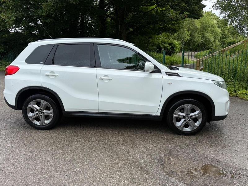 Suzuki Vitara Sz-t Allgrip White #6