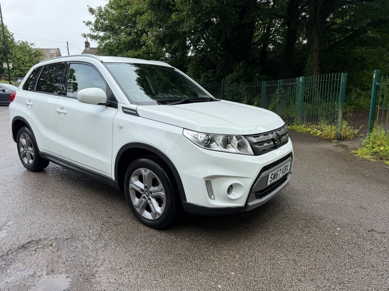 Suzuki Vitara Sz-t Allgrip White #2
