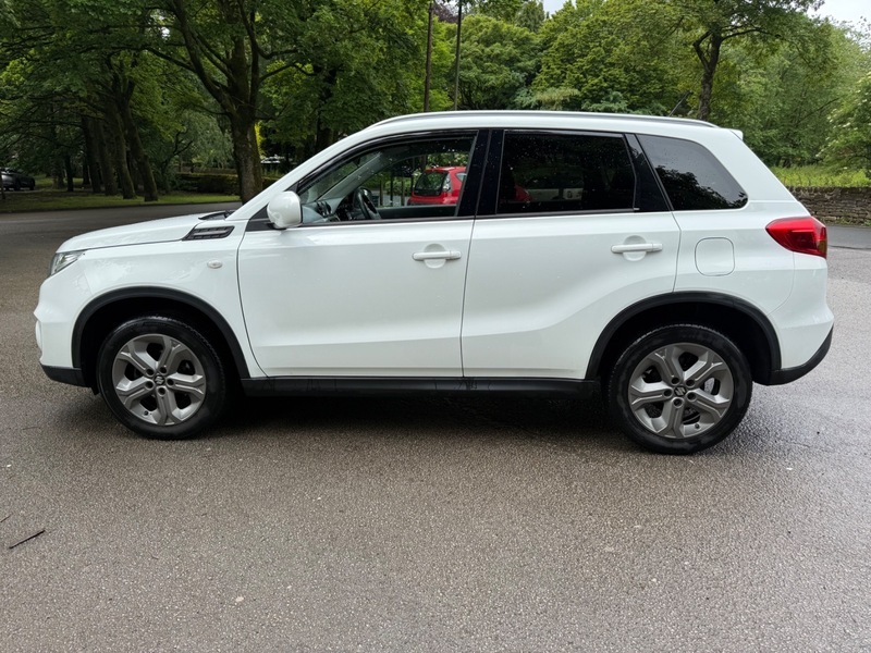 Suzuki Vitara Sz-t Allgrip White #5