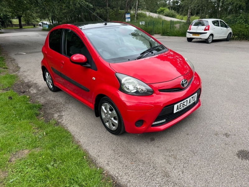 Toyota Aygo Vvt-i Move With Style  #2