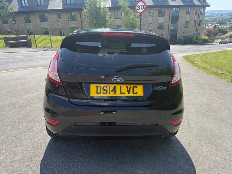 Ford Fiesta Zetec Black #5