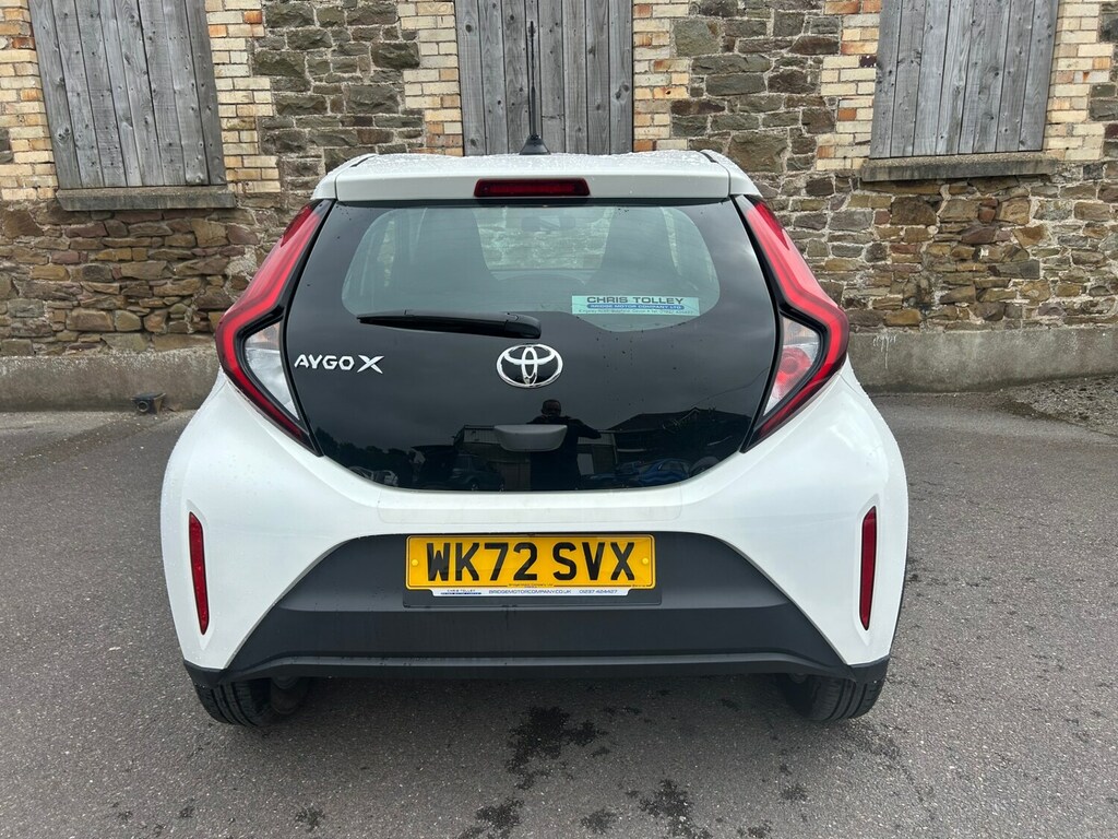 Toyota Aygo X 1.0 Vvt-i Pure White #4