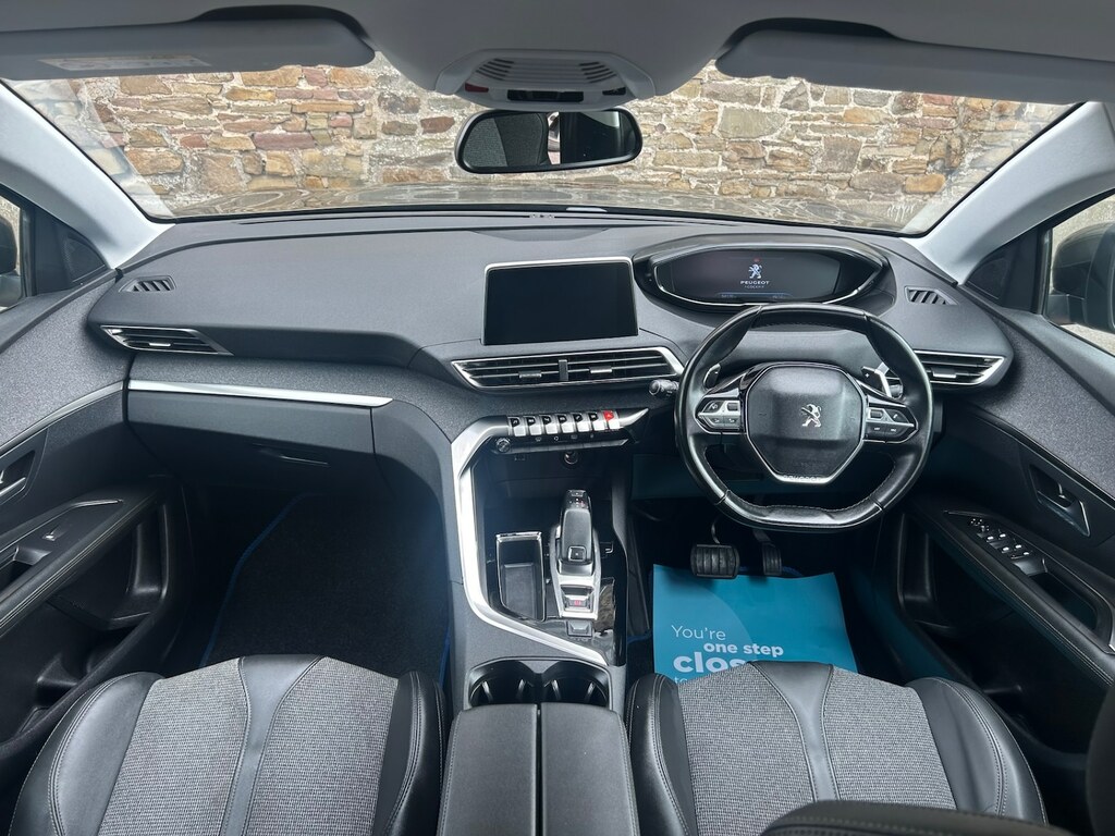 Peugeot 3008 1.2 Puretech Allure Eat8 Grey #5