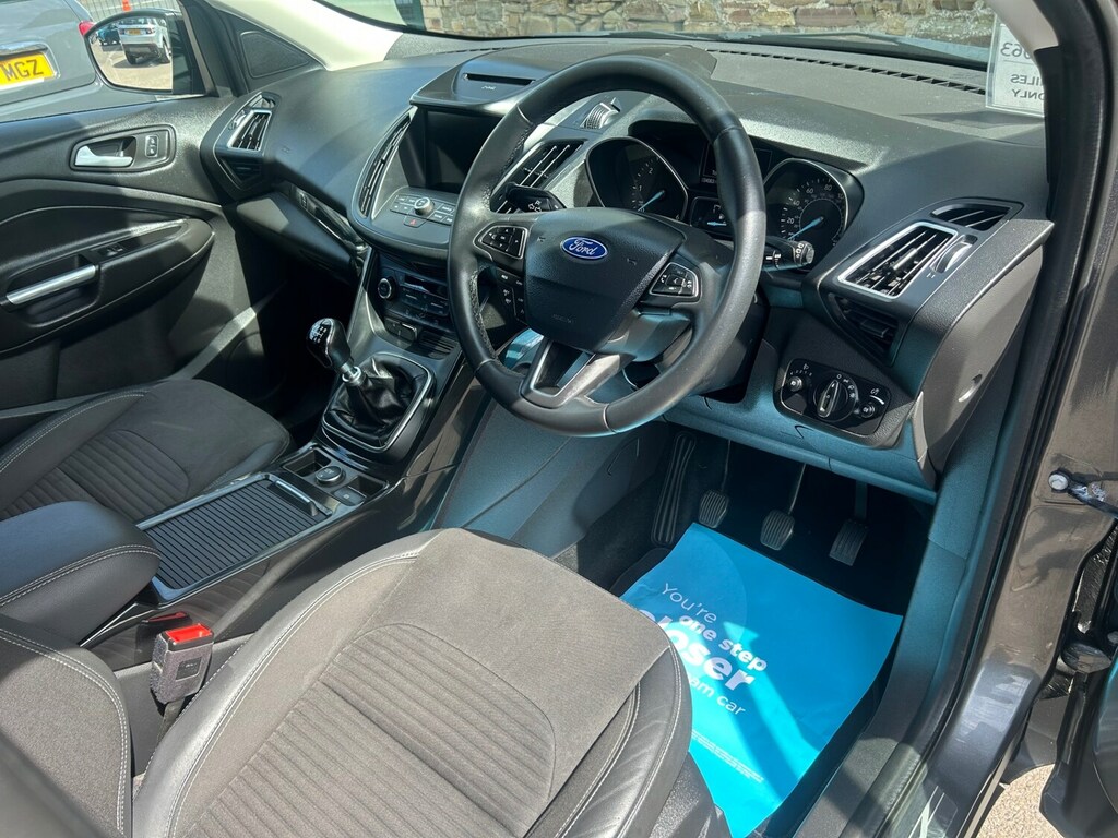 Ford Kuga 2.0 Tdci Titanium Edition 2Wd Grey #5