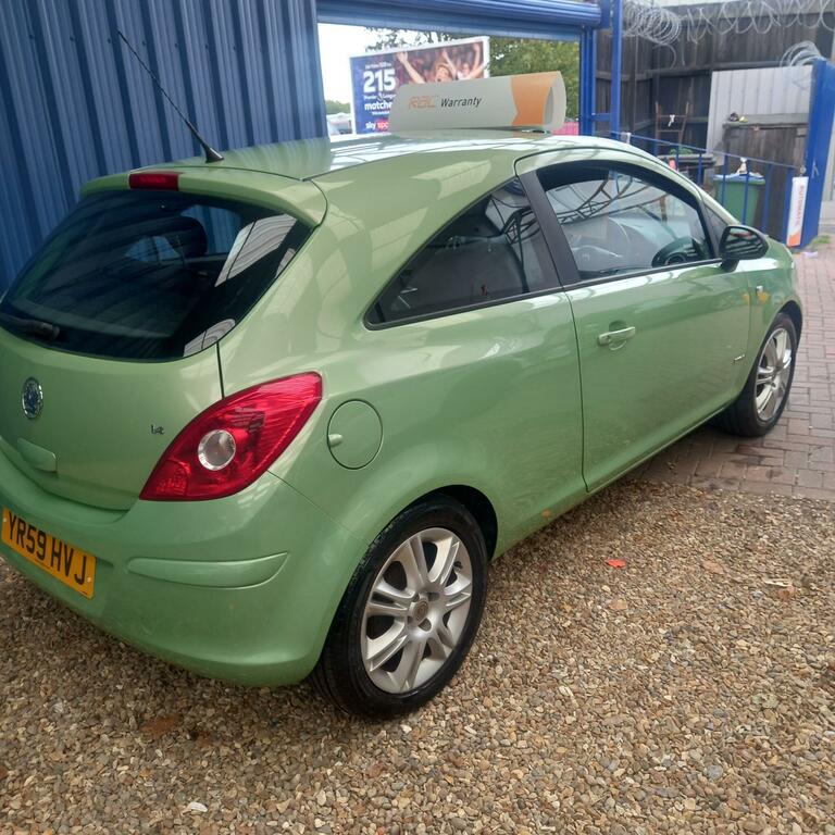 Vauxhall Corsa 1.4I 16V Design Ac Green #5
