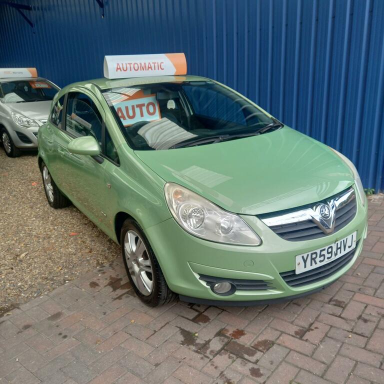 Vauxhall Corsa 1.4I 16V Design Ac Green