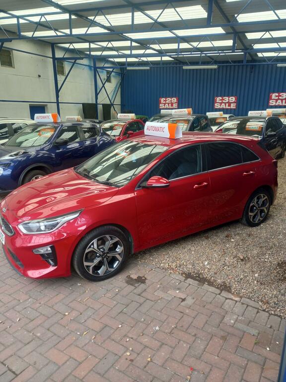 Kia Ceed 3 Red #5