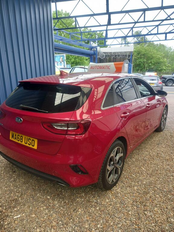 Kia Ceed 3 Red #3